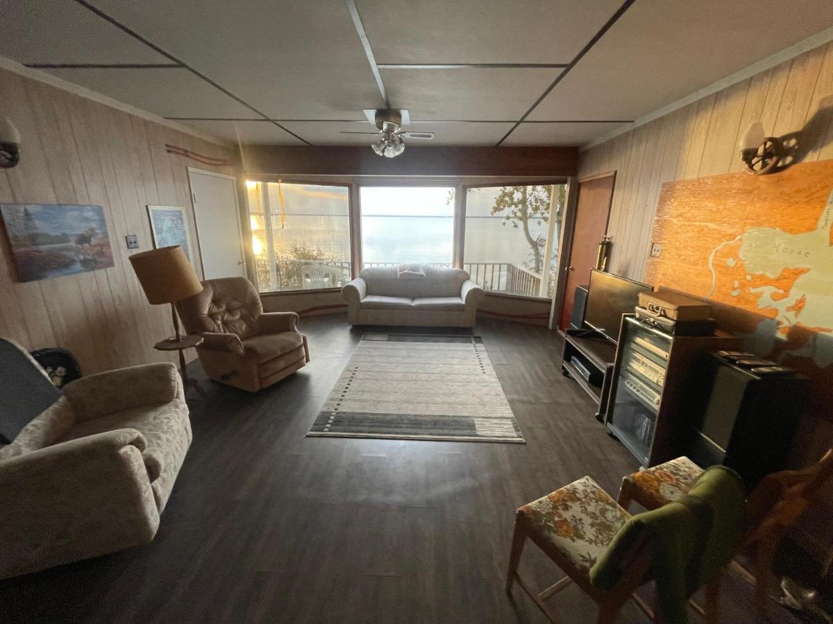 Ntj Moose Lake Cabin Bonnyville Exterior foto